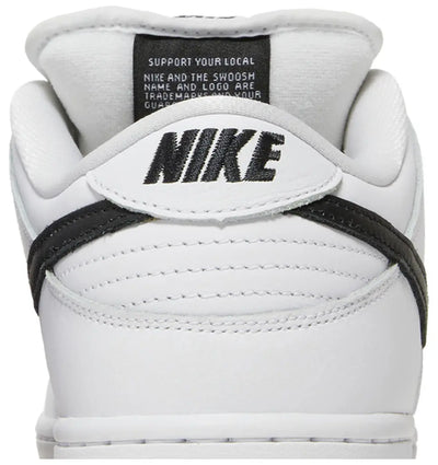 Dunk Low SB 'White Gum'