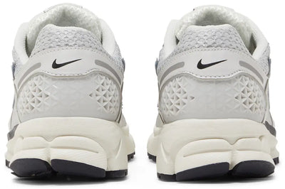 Air Zoom Vomero 5 'Photon Dust Metallic Silver'