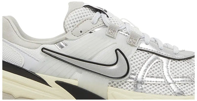 V2K Run 'Summit White'